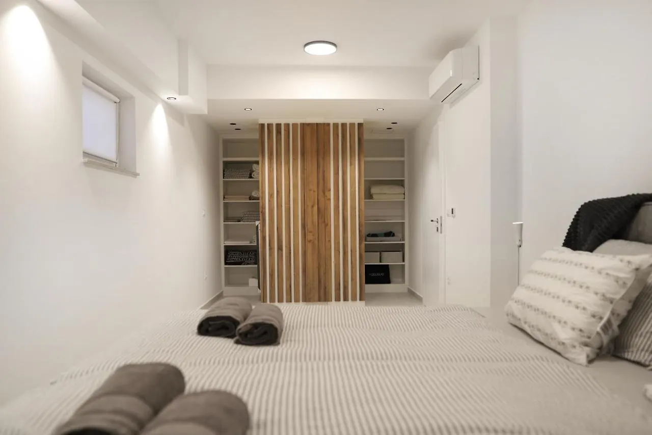 Brand New Apartment With Private Pool Njivice